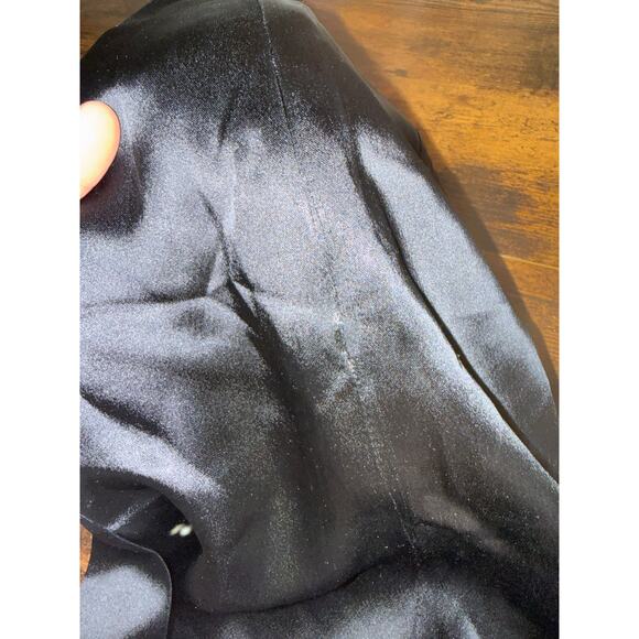 Vintage Giorgio Armani Silk Black Midi Skirt Side Slit XS Quiet Luxury Old Money - Picture 7 of 9